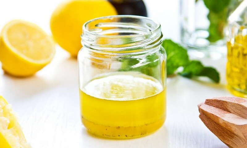olive-oil-and-lemon