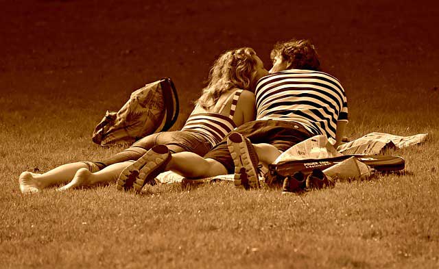 Intimate Questions to Ask Your Girlfriend Intimate Questions to Ask Your Girlfriend